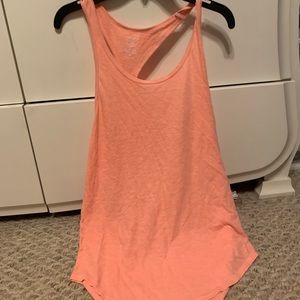 comfy, light active tank